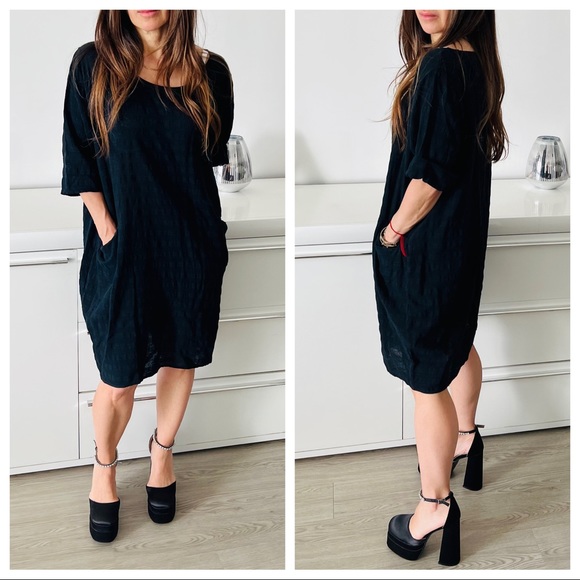 Made in Italy Black Chic Front pocket Boho dress - Picture 5 of 7